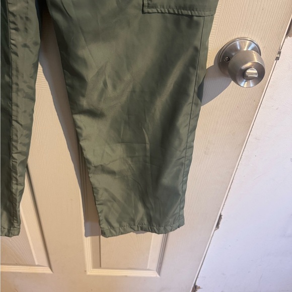 Pistola Jade Lightweight Cargo Pants Size Small - Picture 7 of 16
